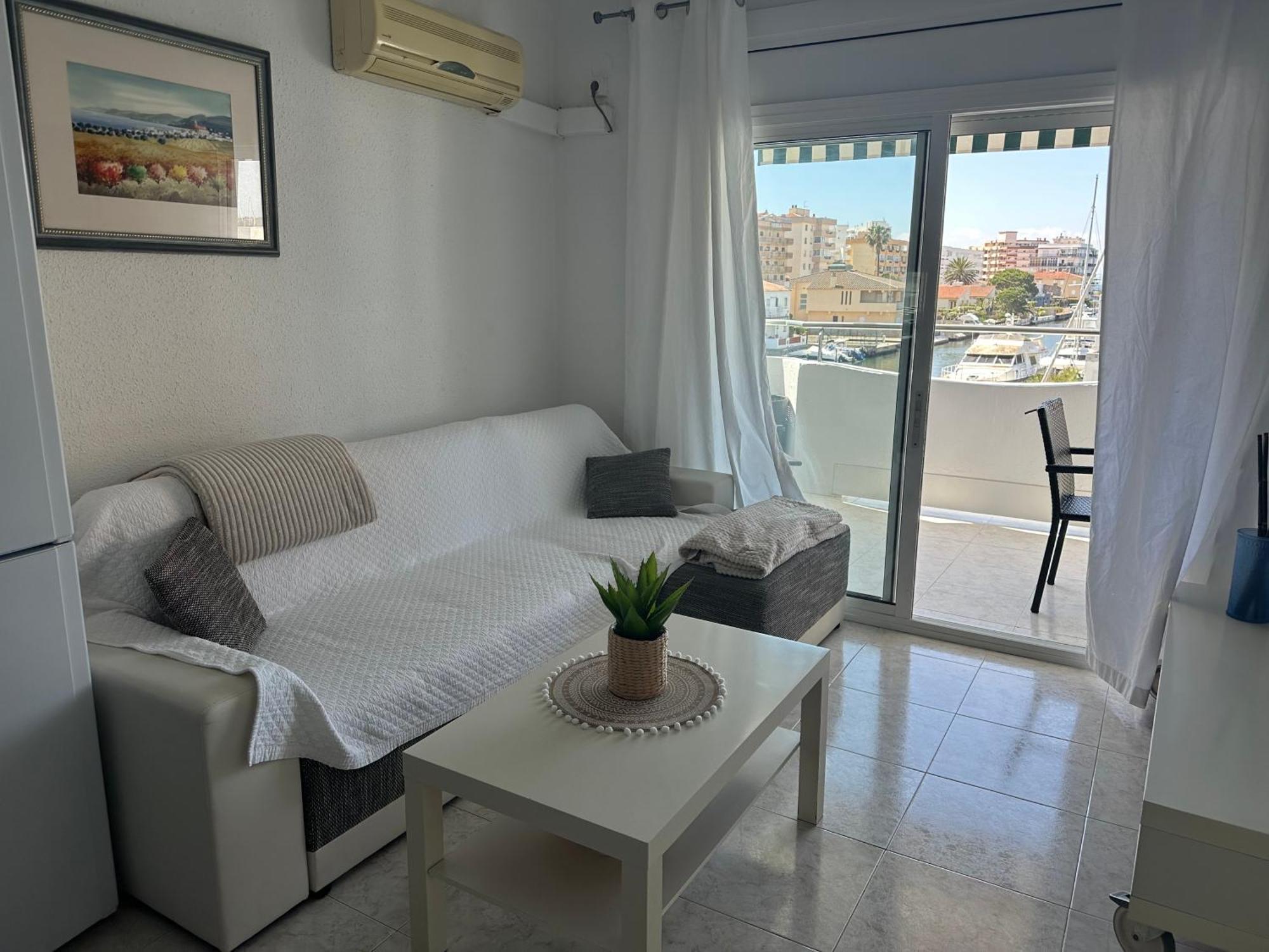 Bonito Apartamento En Roses Zona Familiar Buitenkant foto