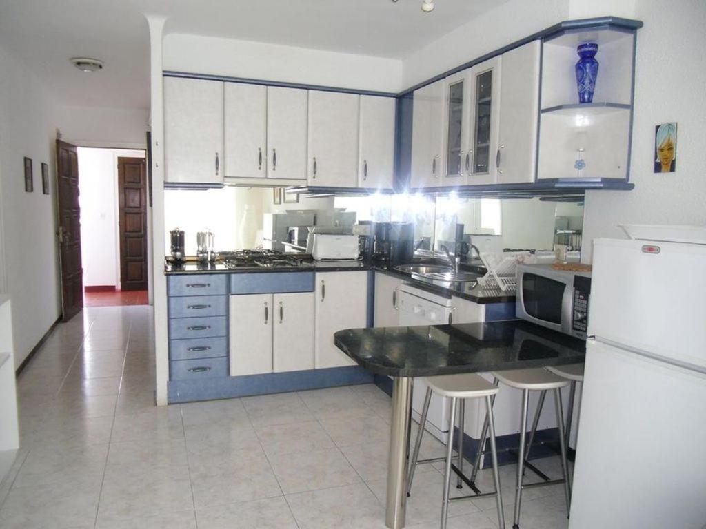 Bonito Apartamento En Roses Zona Familiar Buitenkant foto